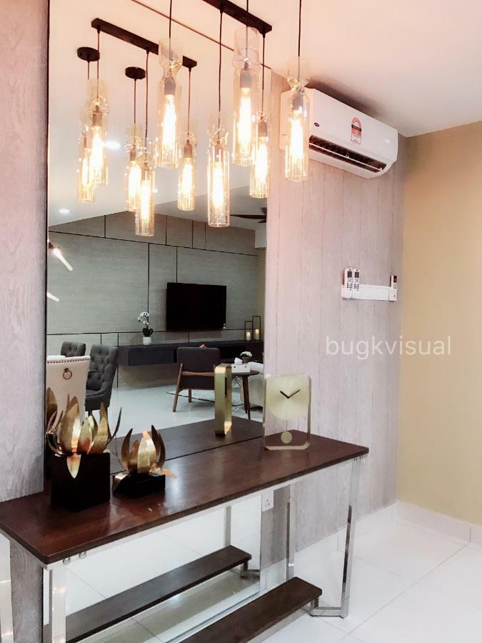 Luxury Seaview Family By Little * George Town
