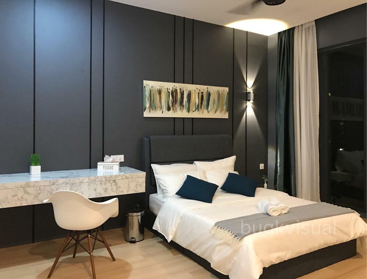 Apartment Luxury Seaview Family By Little *